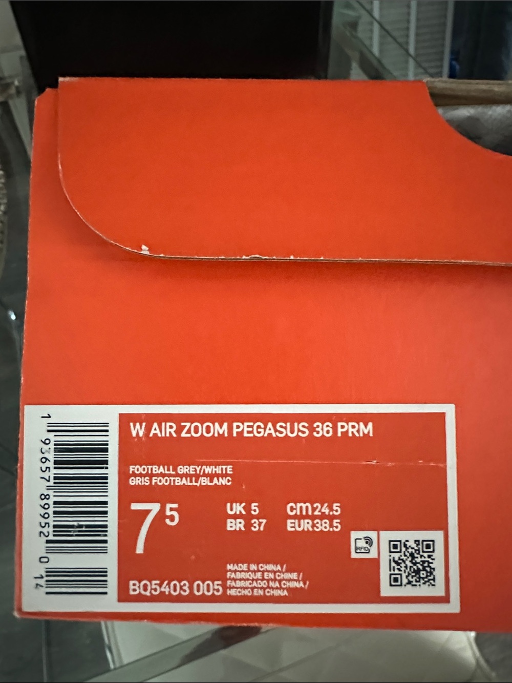 Womens Nike Air Zoom Pegasus 36 PRM 7.5 - Picture 8 of 8